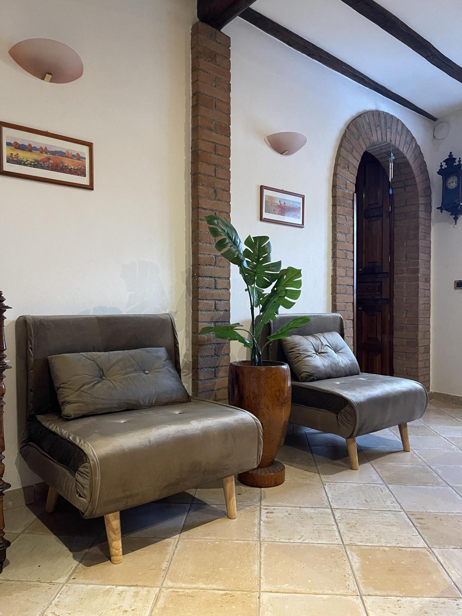 Mazzetti Country House-Vita In Campagna Con Giardino Vimignano-Chiesa Exteriér fotografie