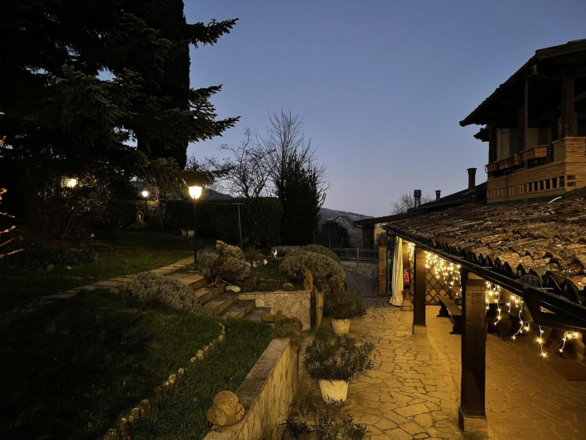 Mazzetti Country House-Vita In Campagna Con Giardino Vimignano-Chiesa Exteriér fotografie